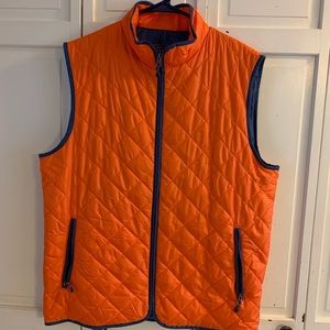 Vineyard Vines thin puffer vest.